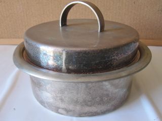 Centrotavola vintage pentolino vintage in metallo