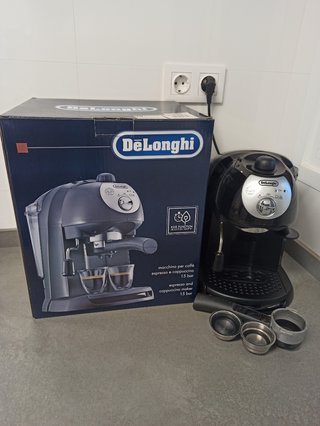 Cafetera espresso Delonghi