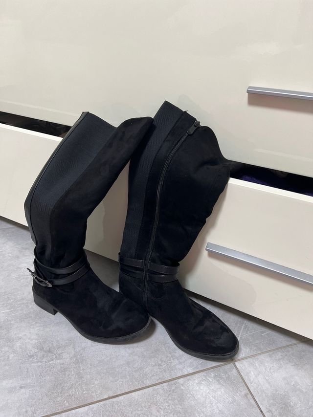 Stivali camoscio neri