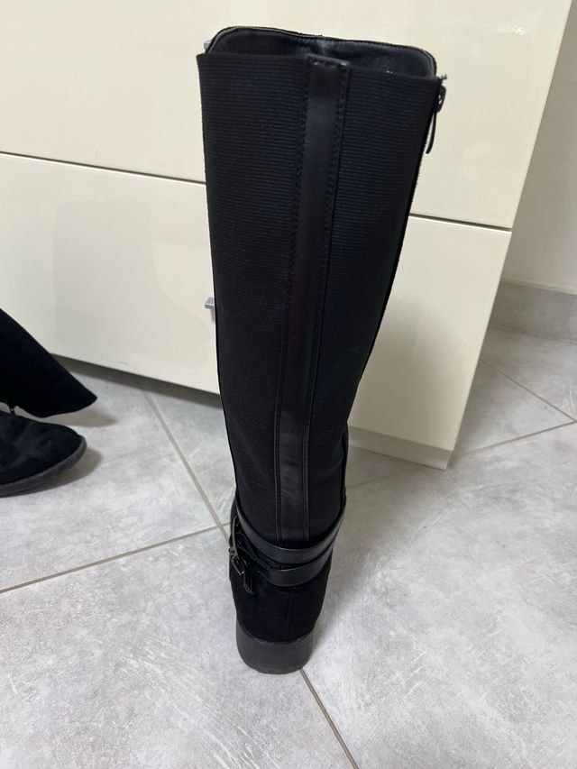 Stivali camoscio neri