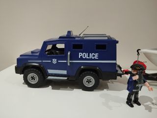 Playmobil coche policía con lancha remol