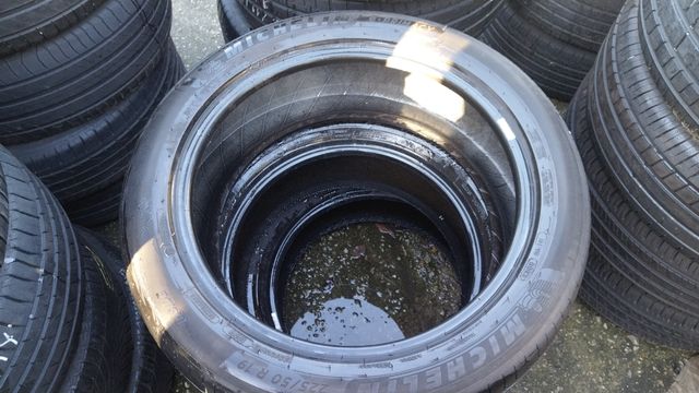 225 50 19 100V MICHELIN