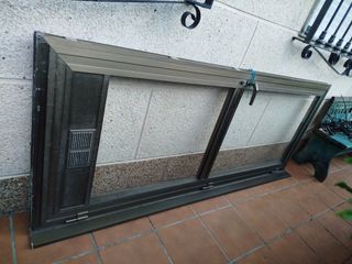 Puerta de aluminio