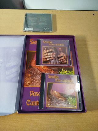 Caja CD libro Sevilla reza cantando+ CD DVD REGALO