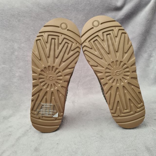 UGG Tasman Burnt Olive X Palace 