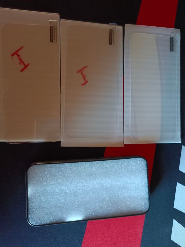 Funda iphone 16 + 3 cristales templados