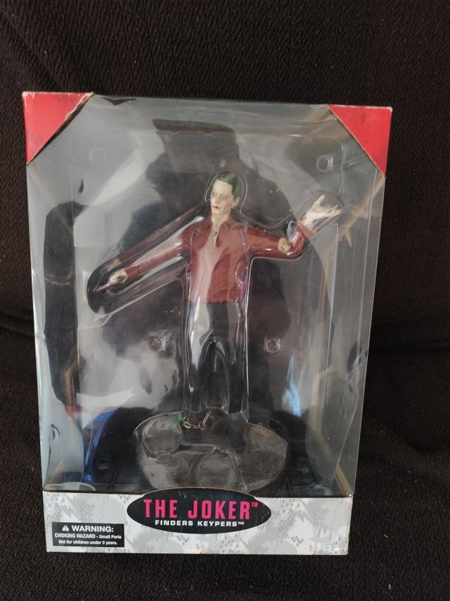 Estatua figura the joker