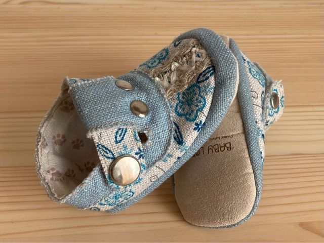 Patucos baby lobitos