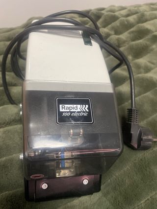Grapadora electrica