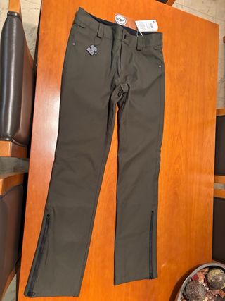 Pantalon nieve volcom L nuevo