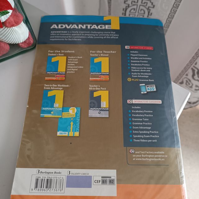 ADVANTAGE FOR BACHILLERATO 1. ST'S BOOK (2017)