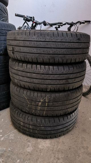 Neumáticos Michelin 215/70/15