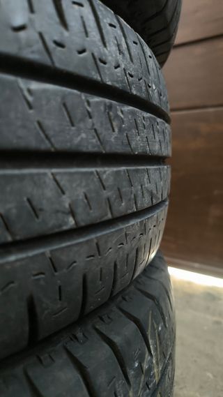 Neumáticos Michelin 215/70/15
