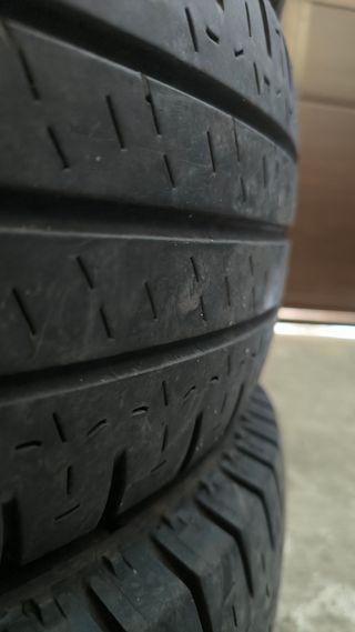 Neumáticos Michelin 215/70/15