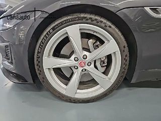 Jaguar F-Type COUPE 2.0 I4 300P R-DYNAMIC AUTO 300 3P