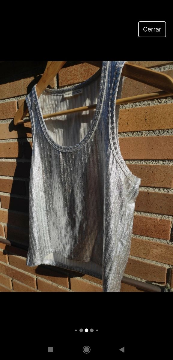 Top camiseta plateada M Pull Bear
