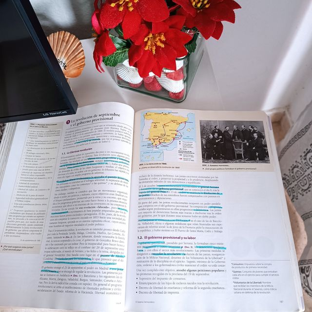 HISTORIA DE ESPAÑA 2 BACHILLERATO LA CASA DEL SABER (Spanish Edition)