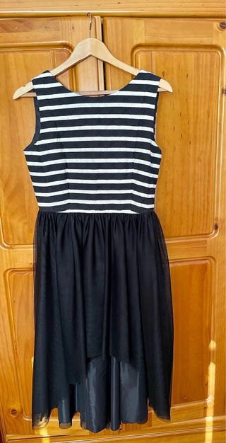 Vestido negro y blanco de Green Coast