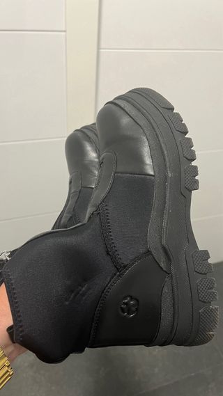 Botines negros de piel de Apepazza