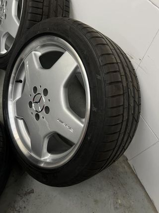 JUEGO LLANTAS AMG ORIGINAL MERCEDES 19 PULGADAS