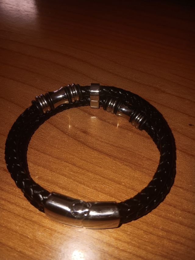 PULSERA DE CUERO NUEVA