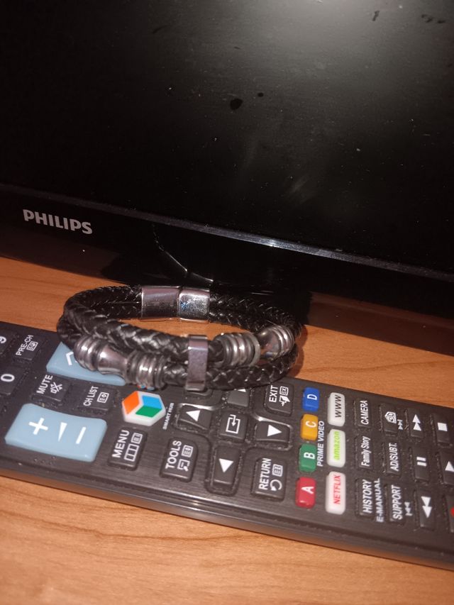 PULSERA DE CUERO NUEVA