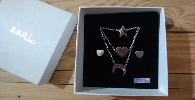 Zani orecchini donna.