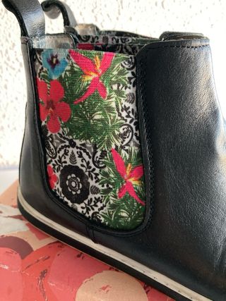 Botines Desigual