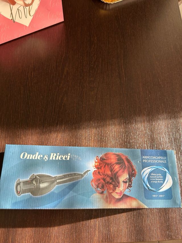 Piastra arricciacapelli automatica