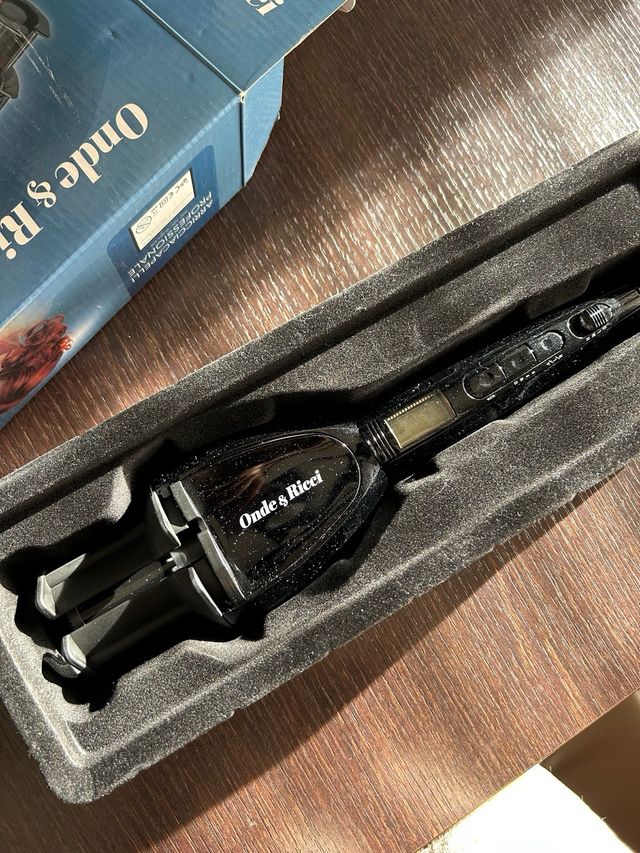 Piastra arricciacapelli automatica