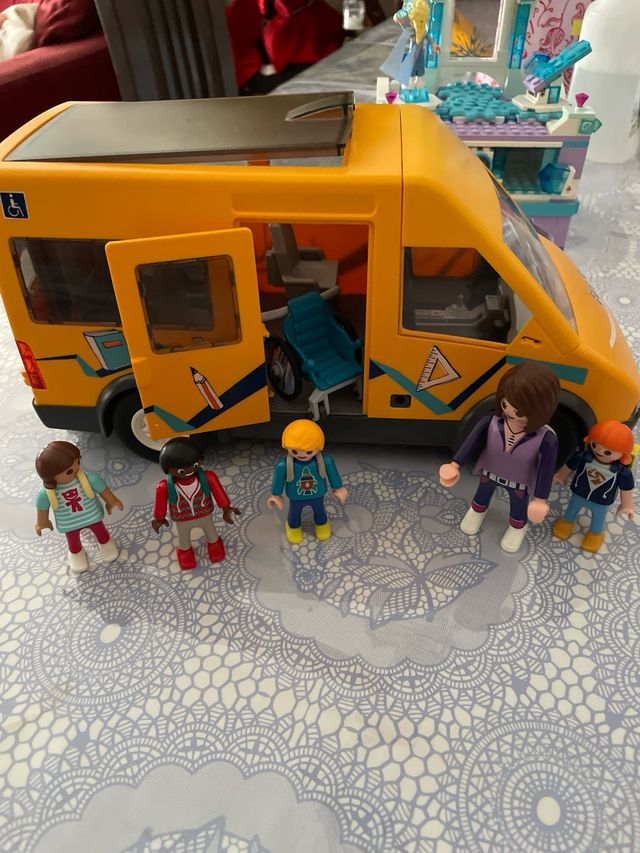 Autobus escolar playmobil