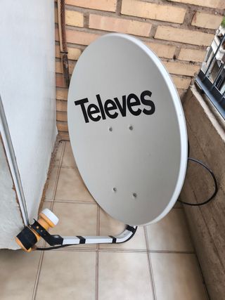 Antena parabólica