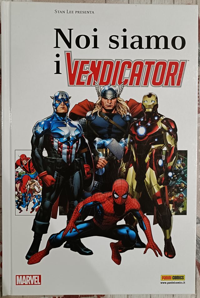 3 libri/fumetti grande formato Marvel - NUOVI