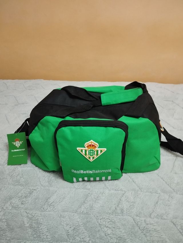 Bolsa deportiva del Real Betis
