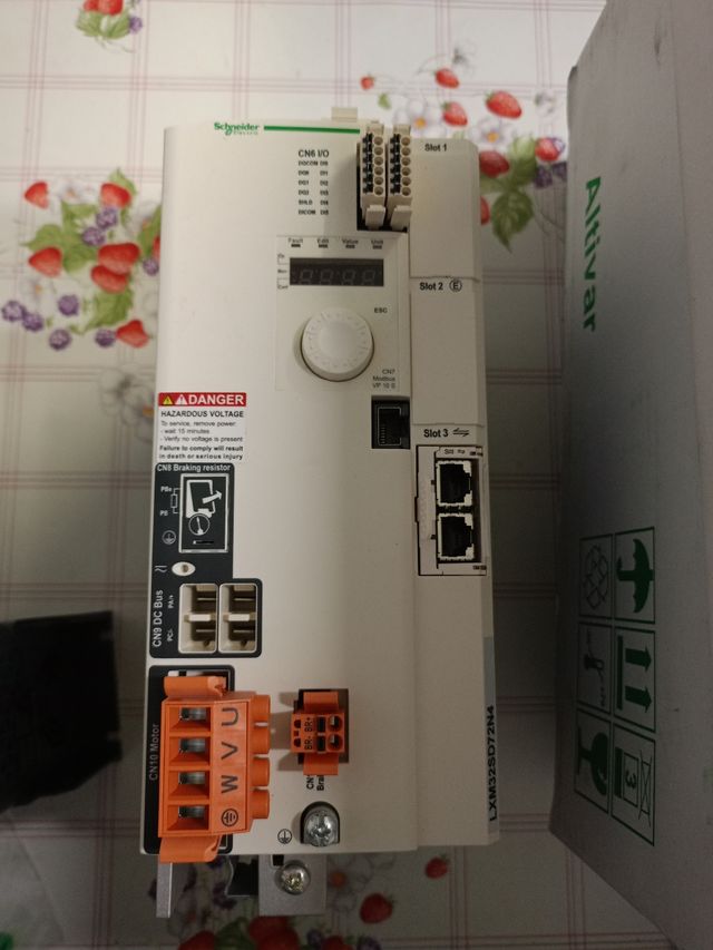 Schenider inverter azionamenti atv320 atv340 atv71
