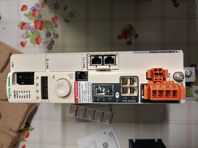 Schenider inverter azionamenti atv320 atv340 atv71