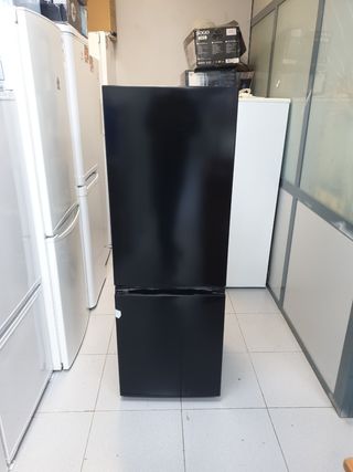 Nevera Combi Nueva con tara con garantía 