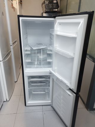 Nevera Combi Nueva con tara con garantía 