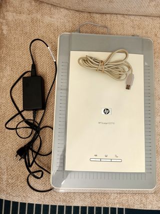 HP Scanjet  G2710