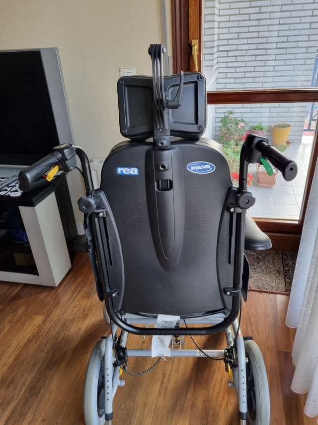 Silla de ruedas Rea Clematis INNVACARE