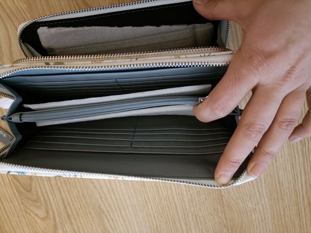 Bolso nuevo Parfois con etiqueta