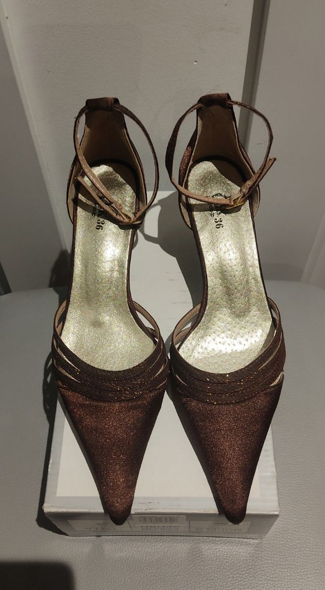 Zapatos para fiesta/tacón