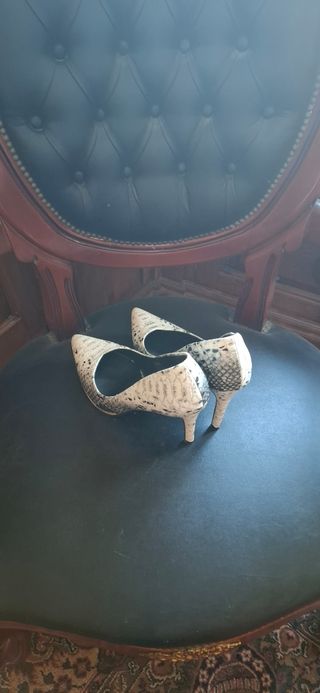 Salón Animal Print Blanco Y Negro Top Queens