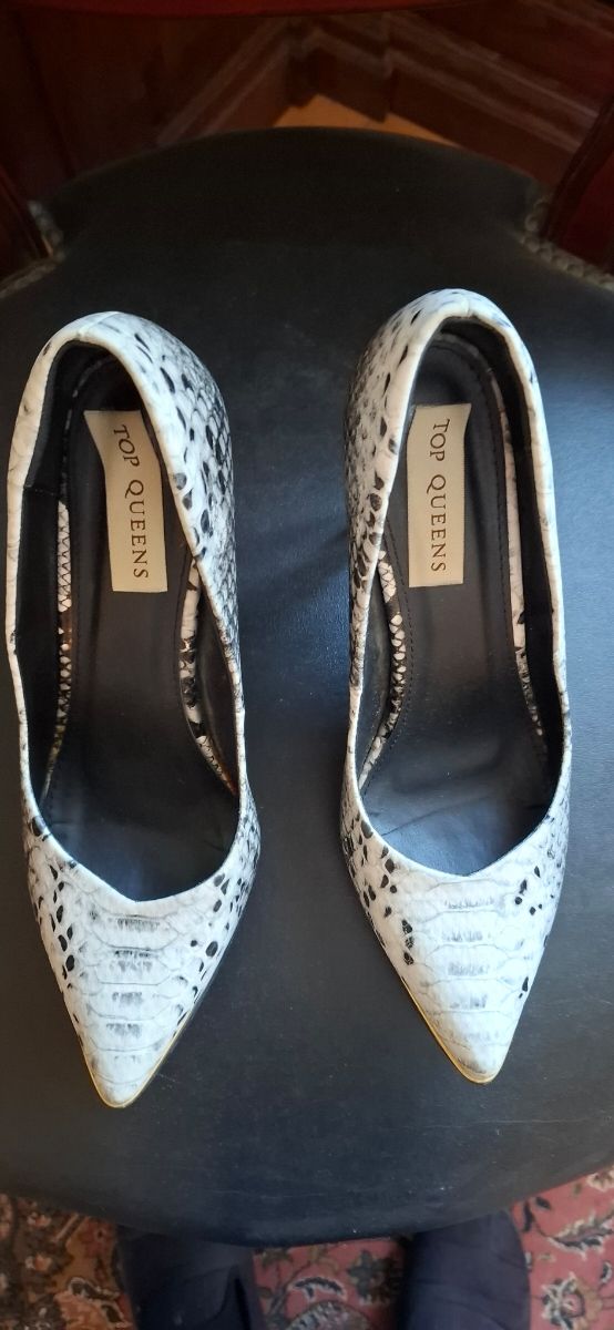 Salón Animal Print Blanco Y Negro Top Queens