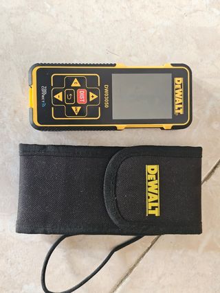 Misuratore laser da controllare 