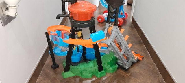 Pista hot wheels de agua 
