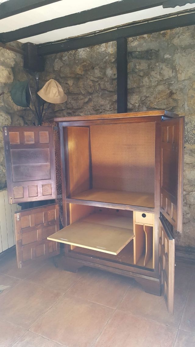 Mueble de tv vintage, años 70