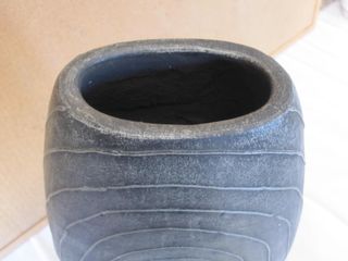 Vaso etnico in terracotta grigio fumo tribale arte