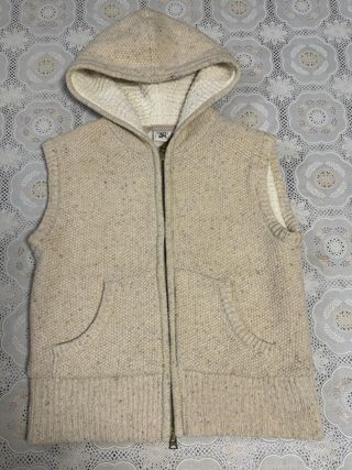 Gilet con cappuccio