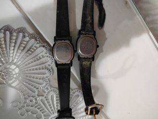 Dos relojes Casio